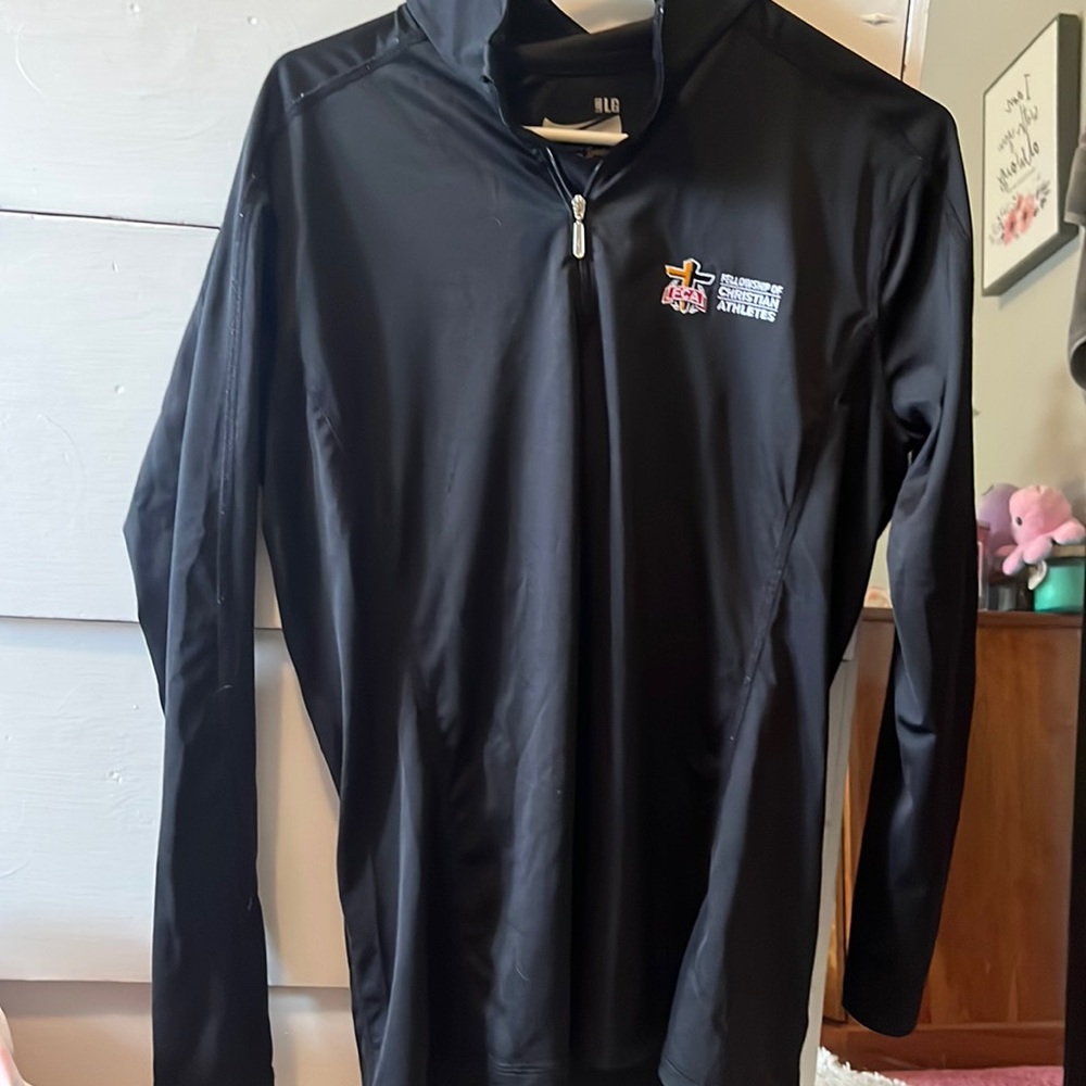 Black long sleeve FCA